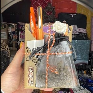 Blind Date w/an Oracle Deck